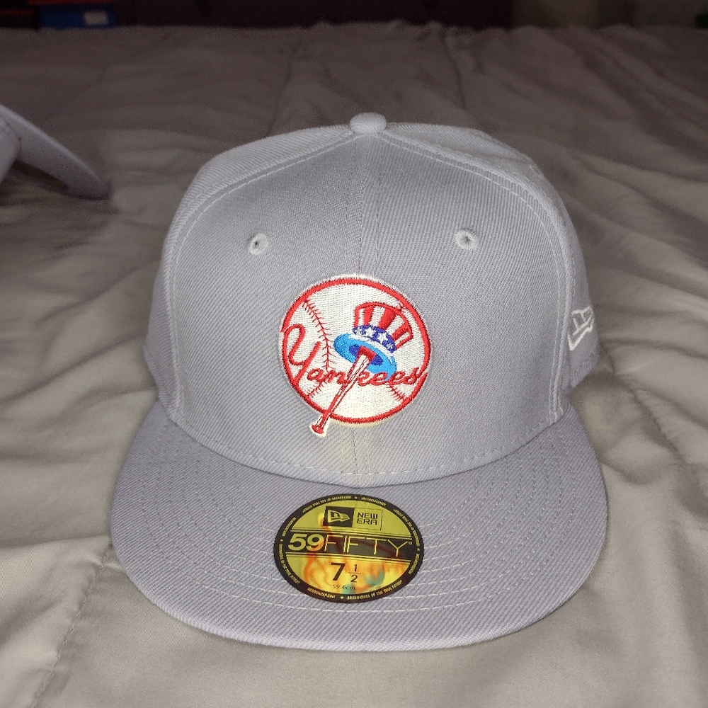 New York Yankees fitted hat size 7 1/2